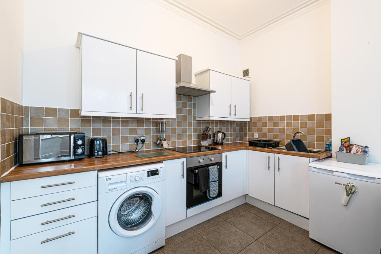 One Bedroom Holiday Apartment Colwyn Bay Zewnętrze zdjęcie